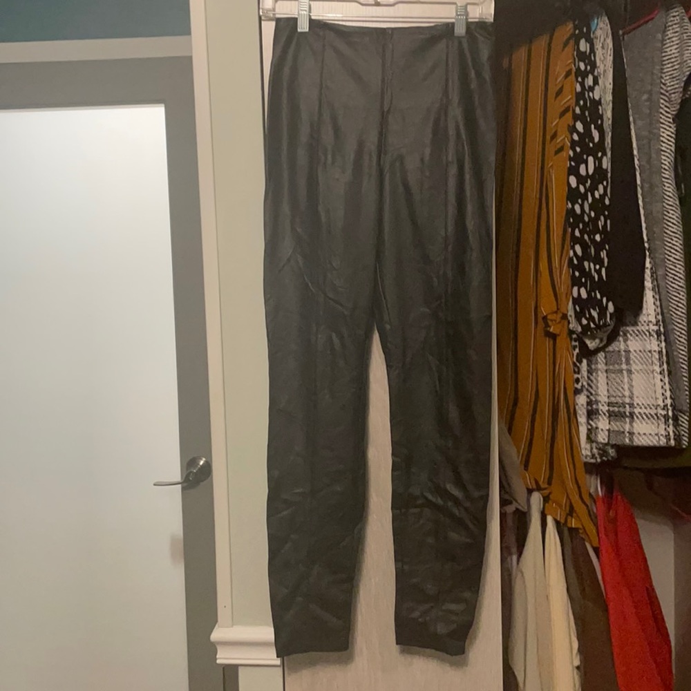 Lysse black faux leather leggings